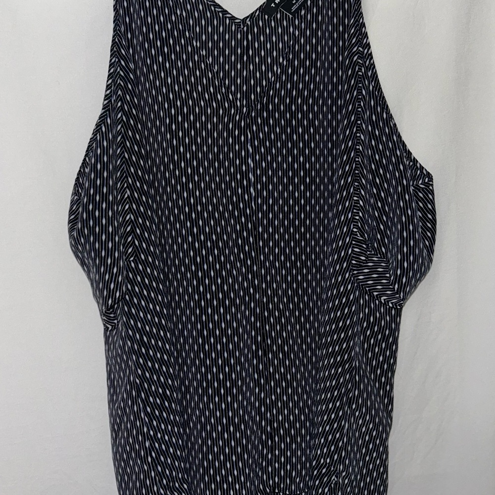 Trouve Black and White Patterned Tank Top‎
